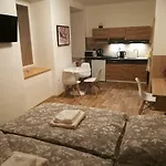 Bon Appartement *